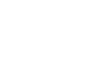 Logotipo Iquantum Blanco 01